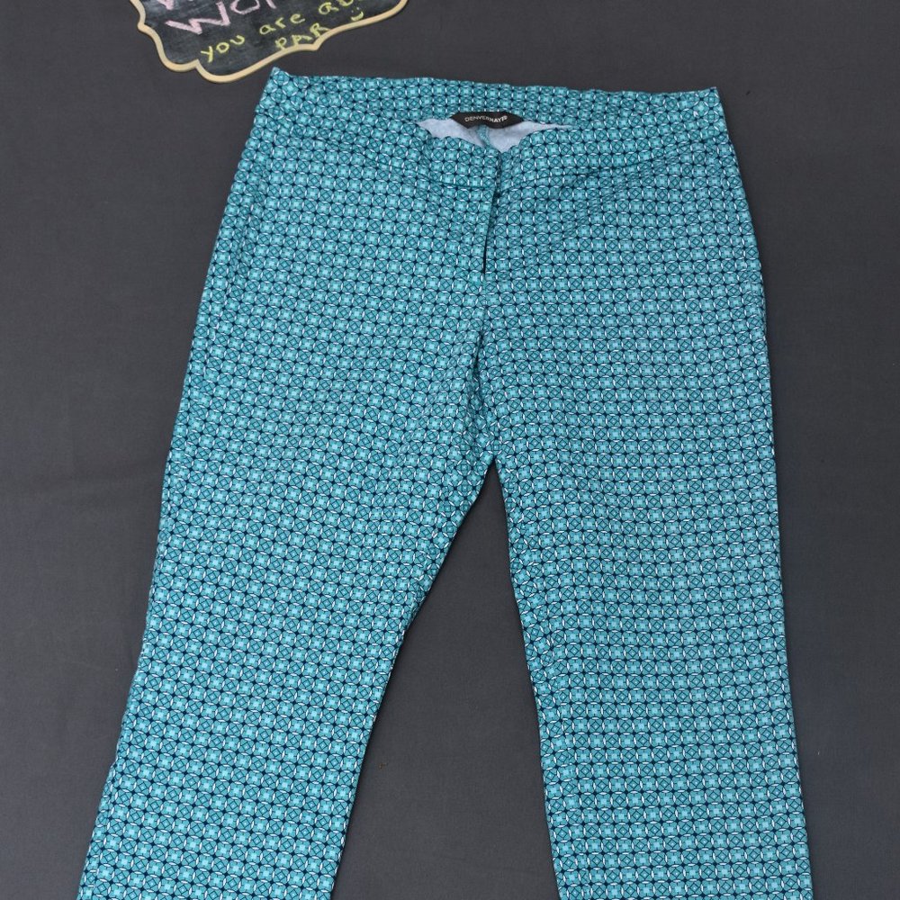 Denver Hayes Seafoam Galaxy Check Capri Pants – Stretch Fit (Size 8)